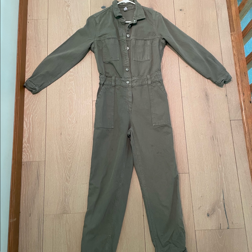 Green jumpsuit